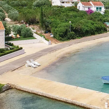 Lovi Te-three Bedroom With Pool And Sea View * Lovište