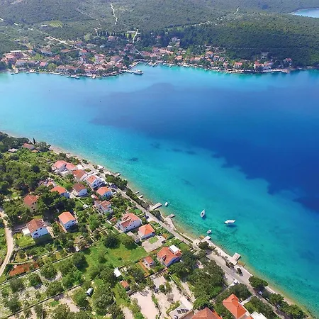 Lovi Te-three Bedroom With Pool And Sea View Dom wakacyjny