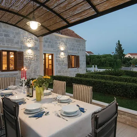 Lovi Te-three Bedroom With Pool And Sea View *